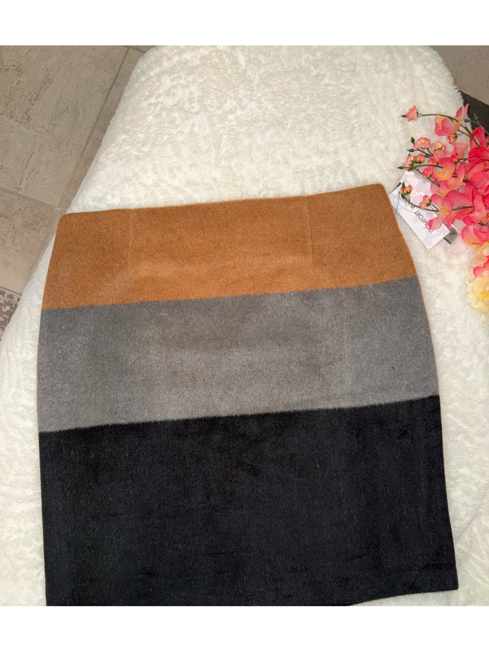 Amanda & Chelsea Colorblock A-Line Mini Skirt in Brown, Gray & Black Size M